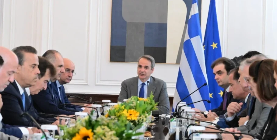 Καύσιμα: Τα μέτρα στήριξης που θα ανακοινώσει ο Κυριάκος Μητσοτάκης