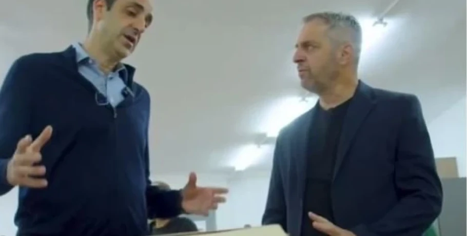 Γρηγόρης Δημητριάδης: Μια ακόμη πράξη κοινωνικής προσφοράς στη Θεσσαλονίκη – Βιβλία και ελπίδα σε ανθρώπους που τα έχουν ανάγκη