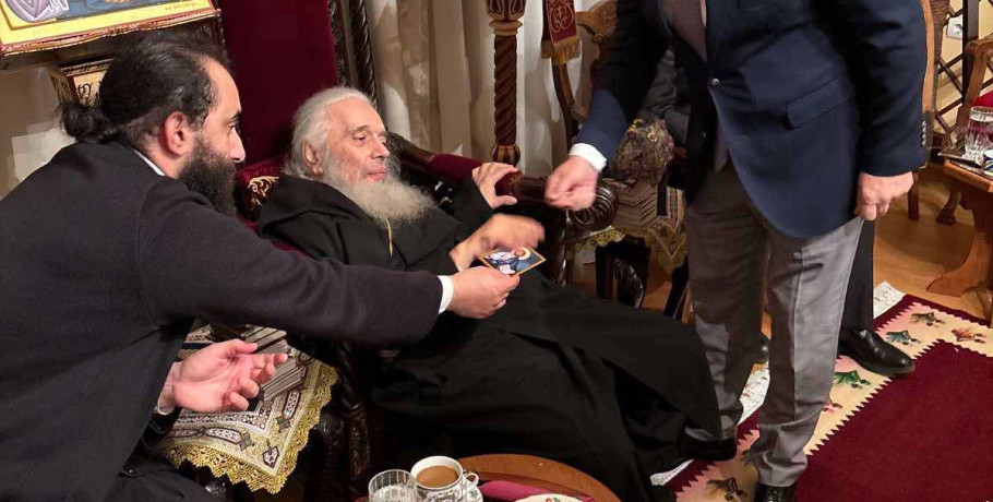 Ευχές του Διονύση Σταμενίτη στον Μητροπολίτη Ιωήλ