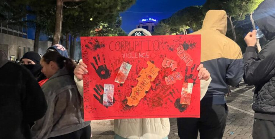 Αποστολή στα Τίρανα: «Κληρονομήσαμε μια κυβέρνηση διαφθοράς» – Ο αγώνας της Gen Z για αλλαγή