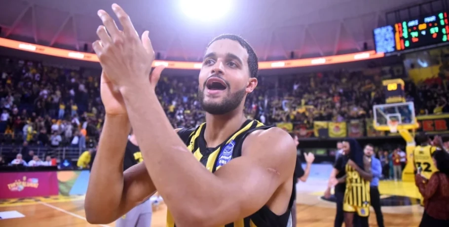 ΑΥΤΟΚΡΑΤΟΡΑΣ ΣΤΗ ΓΕΡΜΑΝΙΑ! Ο Άρης ισοπέδωσε τη Ρόστοκ με 110 πόντους και έστειλε μήνυμα σε όλη την Ευρώπη!