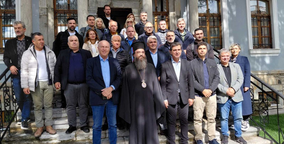 Επίσκεψη Κ. Γκιουλέκα στην Κορυτσά της Αλβανίας - Συναντήσεις με τον πρόξενο και τον μητροπολίτη Κορυτσάς