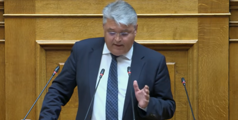 Δημήτρης Νατσιός από τη Βουλή: Ο Γεραπετρίτης απέτυχε παταγωδώς με το τουρκολιβυκό μνημόνιο
