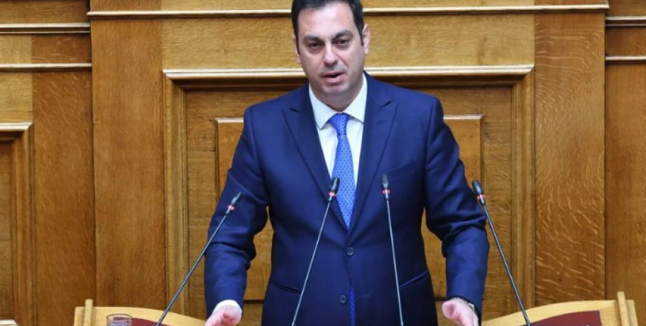 Επιδότηση «αλιείας» 200.000 ευρώ στον «γαλάζιο» Κουλκουδίνα για να νοικιάζει τουριστικά σκάφη