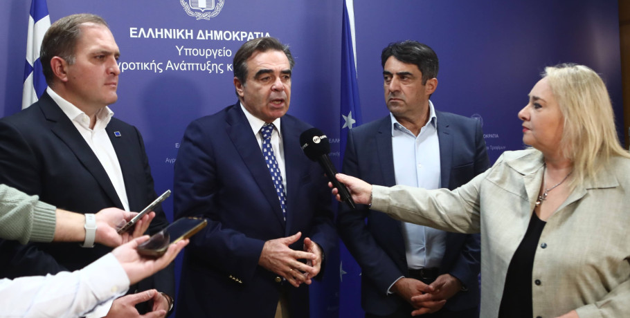 ΥΠΑΑΤ: Ξεκίνησε ο «Διάλογος με την παραγωγή» – Πρώτη συνάντηση του Μαργαρίτη Σχοινά με την ΕΘΕΑΣ