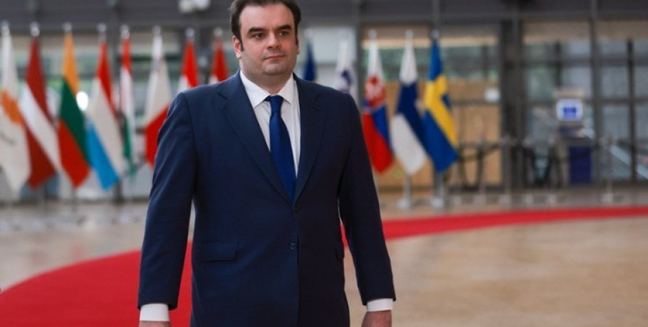 Συζήτηση Πιερρακάκη - Γκεοργκίεβα στη Σύνοδο του ΔΝΤ στην Μπανγκόκ για το μέλλον της παγκόσμιας οικονομίας
