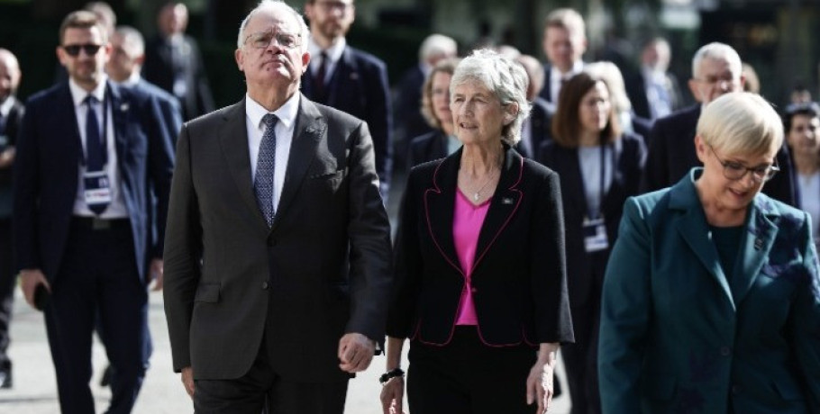 ΠτΔ: Η Ευρώπη πρέπει να αναλάβει τολμηρές πρωτοβουλίες για την προάσπιση και ενίσχυση της κοινωνικής συνοχή
