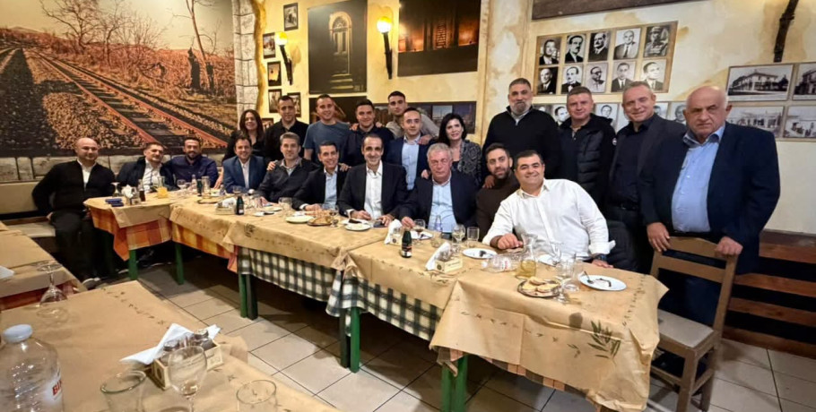 Γρηγόρης Δημητριάδης: Δυναμική παρουσία στην Καλλιθέα – Συναντήσεις με στελέχη της ΝΔ και της ΟΝΝΕΔ