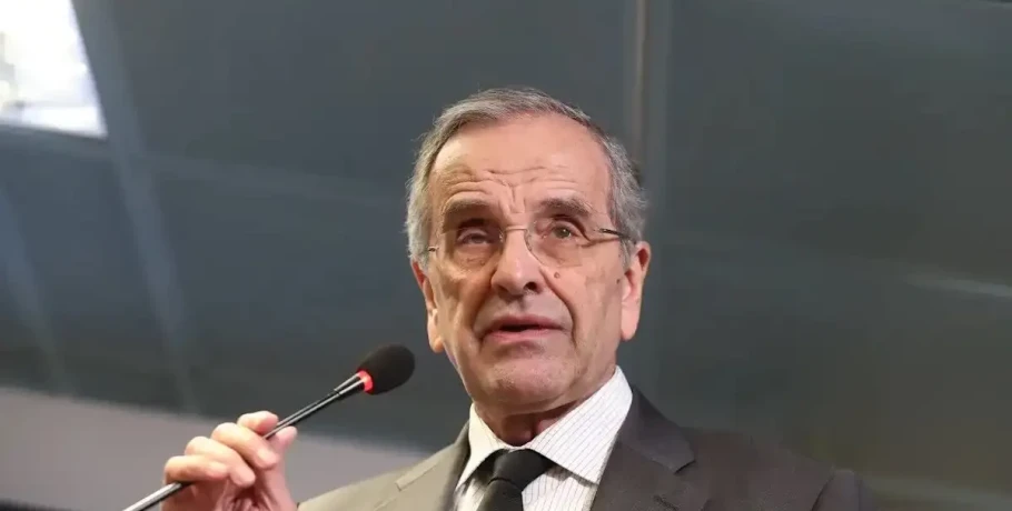 Αντώνης Σαμαράς για την 28η Οκτωβρίου: Η ελευθερία ενός λαού κρίνεται από όσα αρνείται να παραδώσει