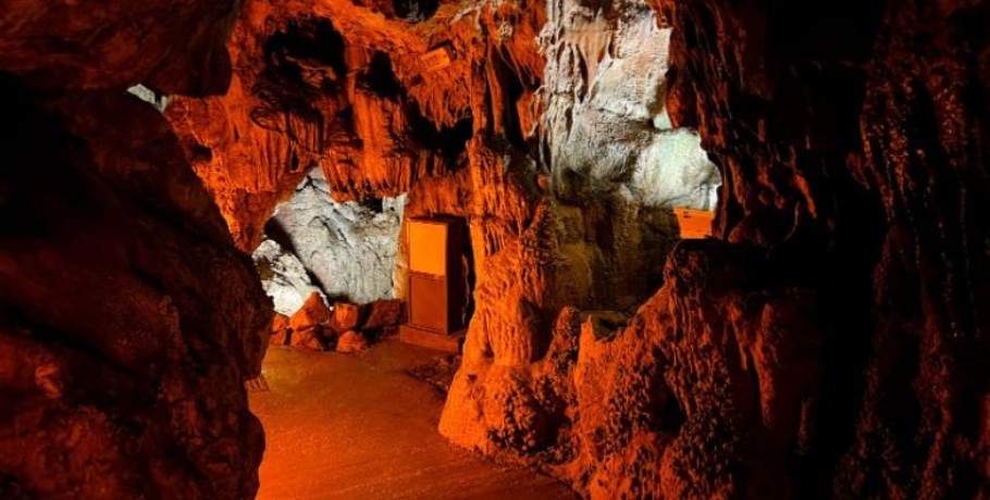 Ελληνικό κέντρο παρατήρησης- Το Σπήλαιο Αγίου Γεωργίου στο Κιλκίς