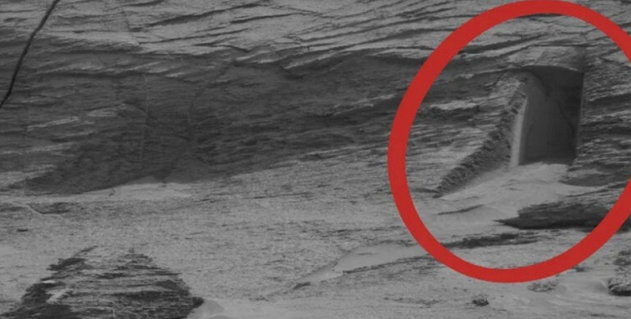 Η NASA βρήκε μία... πόρτα σε βράχο του πλανήτη Άρη