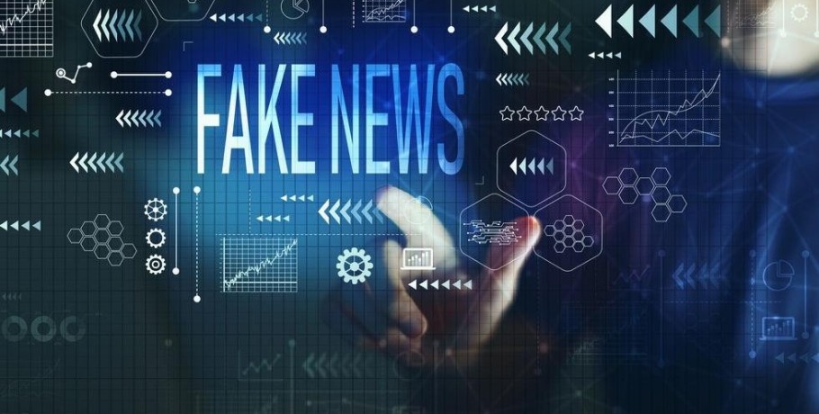 Παίρνει πίσω το νόμο για τα fake news