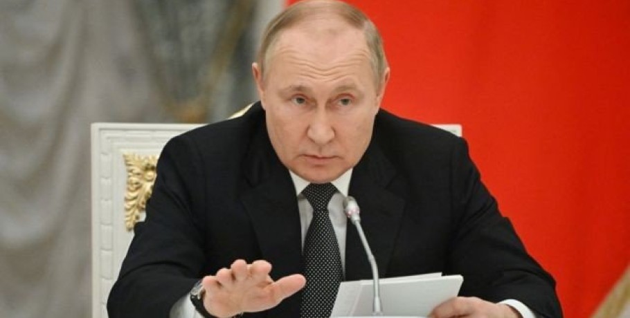 Ο πρόεδρος της Ρωσίας Βλαντίμιρ Πούτιν στην κατεχόμενη Μαριούπολη