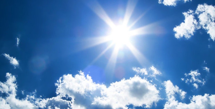 Ο καιρός την Κυριακή: Ηλιοφάνεια με ζέστη σχεδόν σε όλη τη χώρα