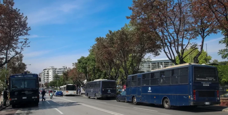 «Αστακός» η Θεσσαλονίκη για τη ΔΕΘ: 3.500 αστυνομικοί, drone και ελικόπτερο της ΕΛ.ΑΣ