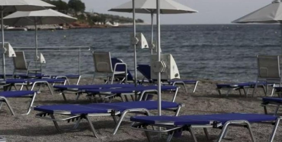 Κρήτη: Φοιτητές και καθηγητές κοιμούνται σε παραλίες και αυτοκίνητα γιατί δεν βρίσκουν σπίτι