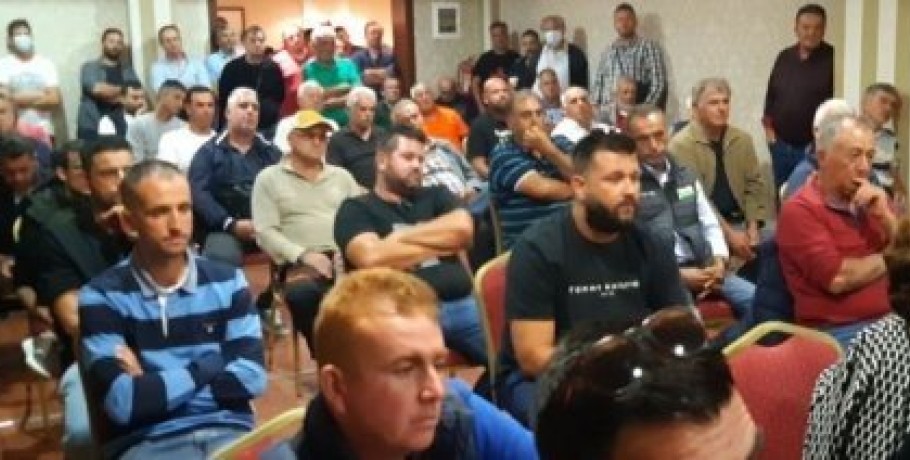 Η ΠΕΜ στηρίζει τους ροδακινοπαραγωγούς και καλεί σε μαζικό συλλαλητήριο στην Agrotica