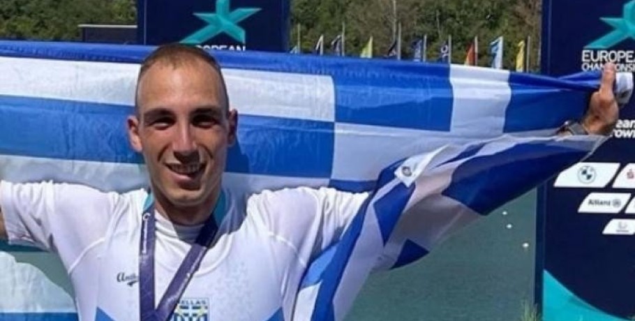 Σπουδαίος Παπακωνσταντίνου: Πήρε το ασημένιο μετάλλιο στο παγκόσμιο πρωτάθλημα του Ράζιτσε