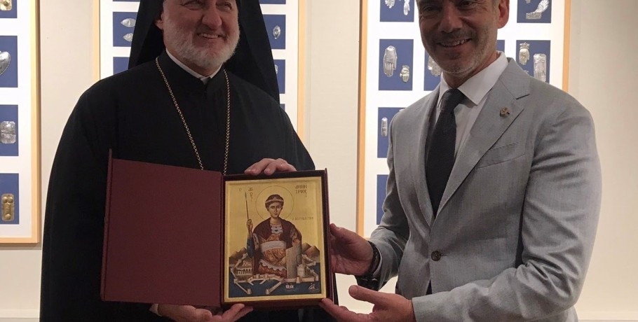 Ο Αρχιεπίσκοπος Αμερικής στην Αγιορειτική Εστία – Υποδοχή από τον Δήμαρχο Θεσσαλονίκης