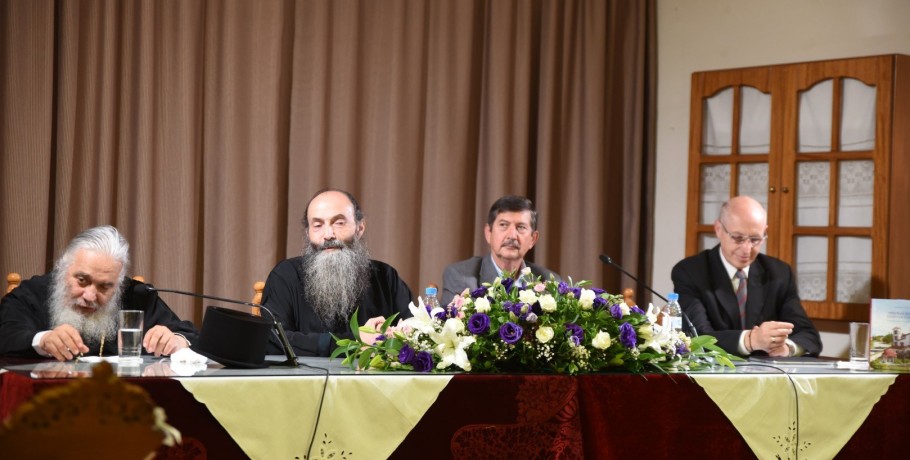 Παρουσίαση λευκώματος για τα 50 χρόνια του Ι.Ν. Πέτρου και Παύλου Γιαννιτσών (φώτος, video)