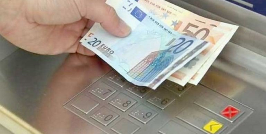 Καταβλήθηκαν 1,2 εκατ. ευρώ σε 441 δικαιούχους για τις ζημιές από πυρκαγιές του 2022