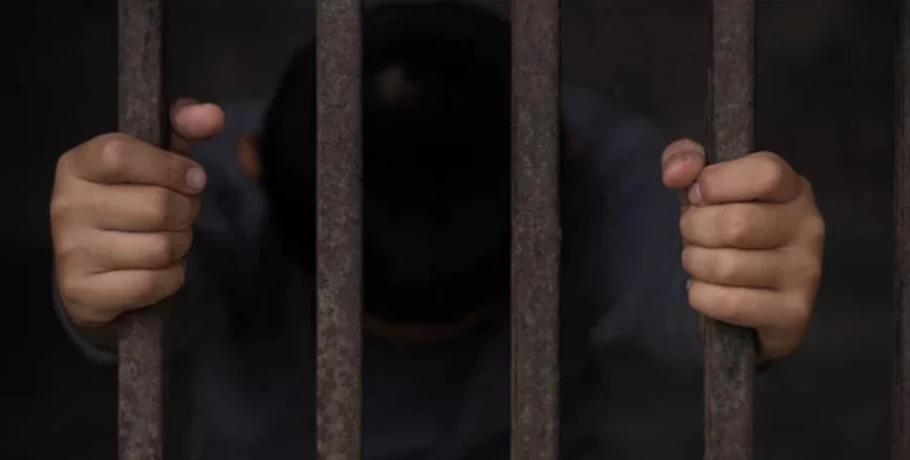 Θράκη: Ασφυκτικά γεμάτες οι φυλακές και τα κρατητήρια – Δεν έχουν πού να βάλουν τους κρατούμενους