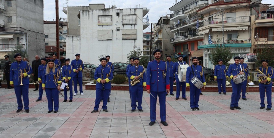 Με νέες στολές η Φιλαρμονική της Αριδαίας