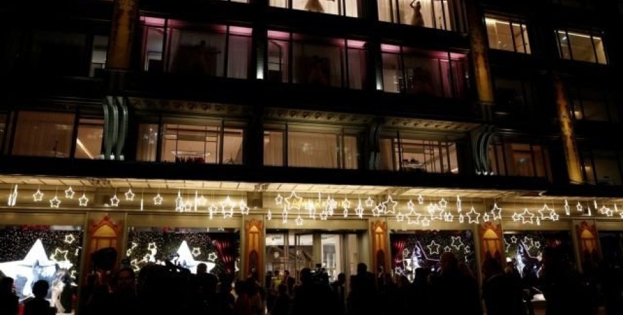 Ενεργειακή κρίση: Χριστούγεννα με λιγότερα φώτα στην Ευρώπη