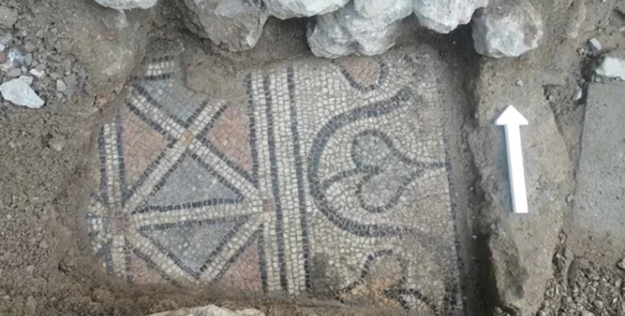 Βρέθηκαν αρχαιότητες των ύστερων ρωμαϊκών χρόνων στην Πλατεία Θεάτρου