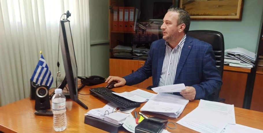 Χρήστος Μπάτσης: Δεν θα παίξουμε το παιχνίδι των εταιρειών, διασφαλίζουμε τα συμφέροντα των δημοτών