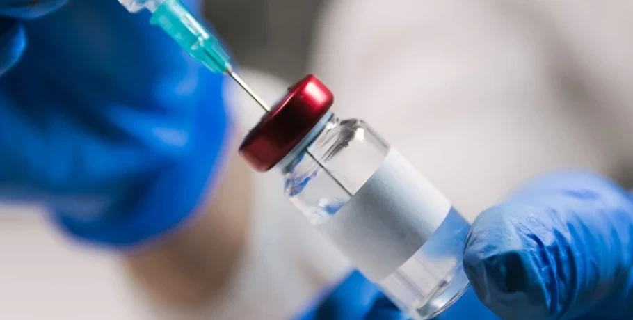 Πρωτοποριακό εμβόλιο για τον HIV θριαμβεύει στην κλινική δοκιμή – Αισιοδοξία για τους ασθενείς