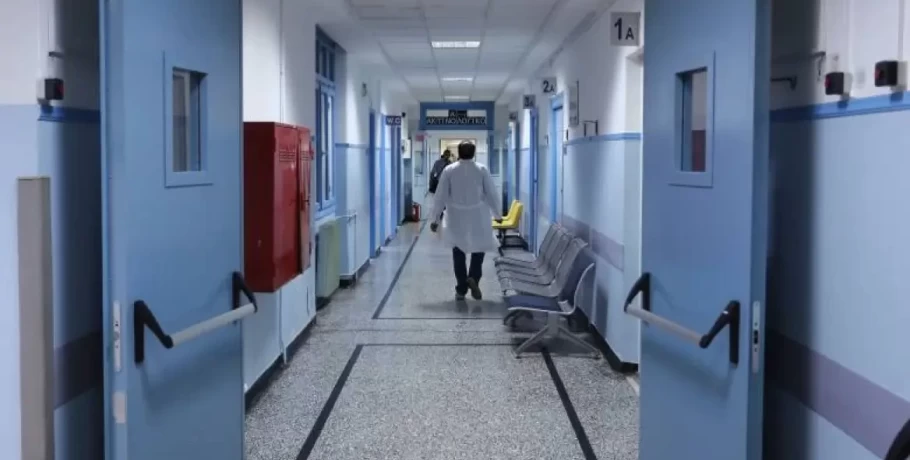 Ανεμβολίαστοι υγειονομικοί: Ποιο είναι το σχέδιο επιστροφή τους στο ΕΣΥ