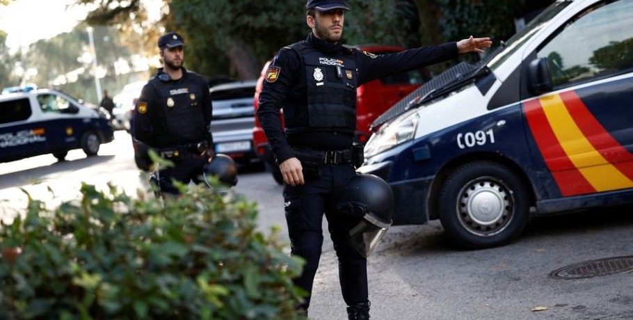 Ισπανία: 4 σενάρια για τις επιστολές-βόμβες