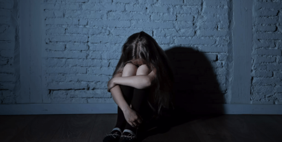 Σοκ στην Κόρινθο: Συνέλαβαν 5 ανήλικους για απόπειρα βιασμού 14χρονης