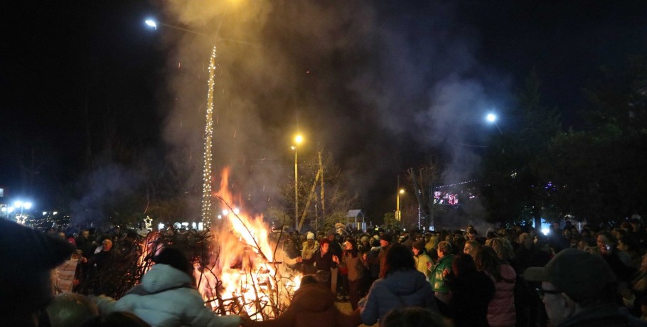 Λουτράκι Αλμωπίας: Πλήθος κόσμου γιόρτασαν τη Σούρβα