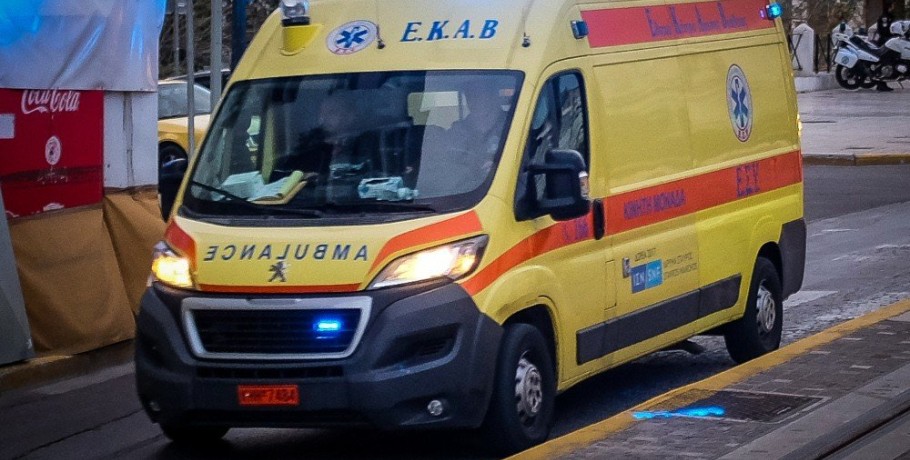 Αθήνα: Έκανε «βουτιά» θανάτου από τον 5ο όροφο πολυκατοικίας