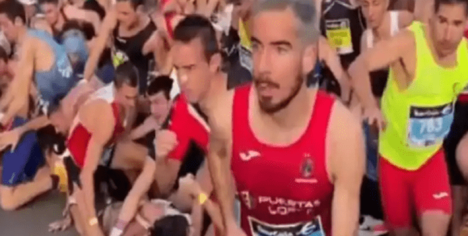 Εικόνες χάους στη Βαλένθια: Ποδοπατήθηκαν δεκάδες δρομείς κατά την εκκίνηση αγώνα