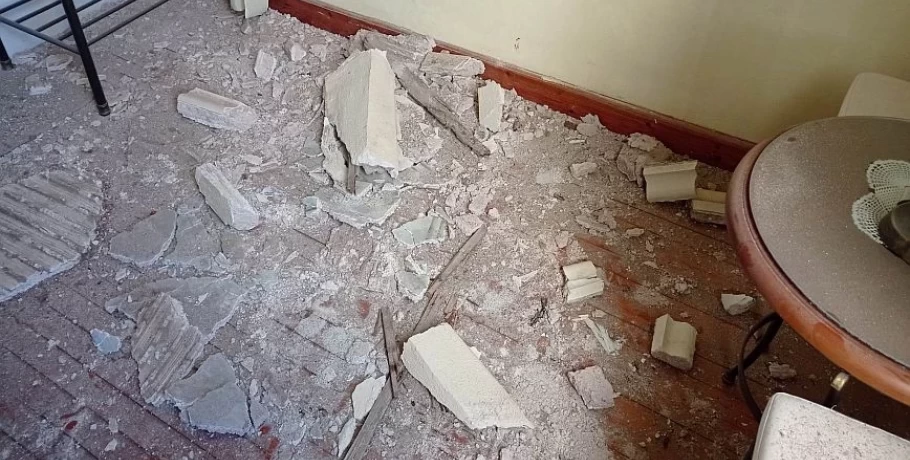 Εννιά σπίτια στη Λέσβο χρειάζονται επισκευή μετά τα 4,9 Ρίχτερ