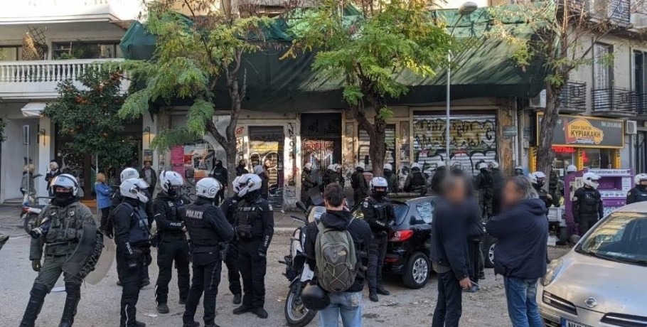 ΕΣΗΕΜ-Θ: Αστυνομική βία κατά δημοσιογράφων στην ανακατάληψη της Terra Incognita