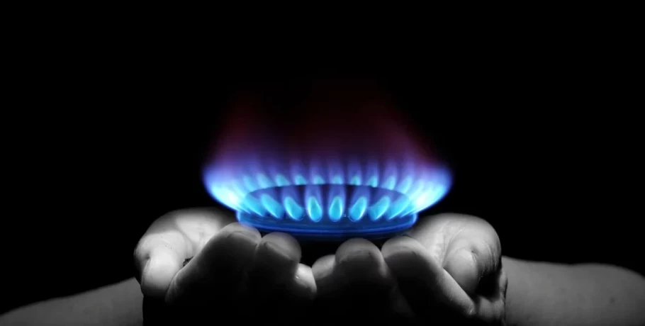 Φυσικό αέριο: Η βουτιά της τιμής του φέρνει νέα μέτρα στήριξης τουλάχιστον 600 εκατ. ευρώ