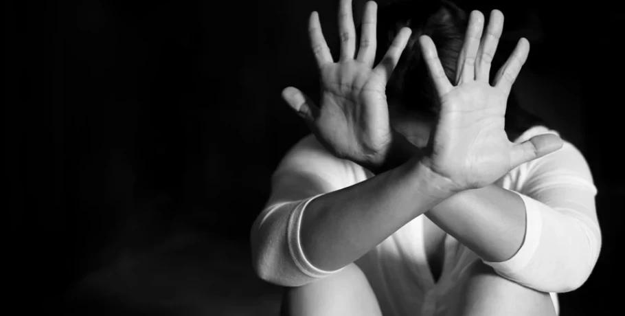 Πάτρα: Καταγγελία κατά καθηγητή Λυκείου για σεξουαλική παρενόχληση μαθήτριας