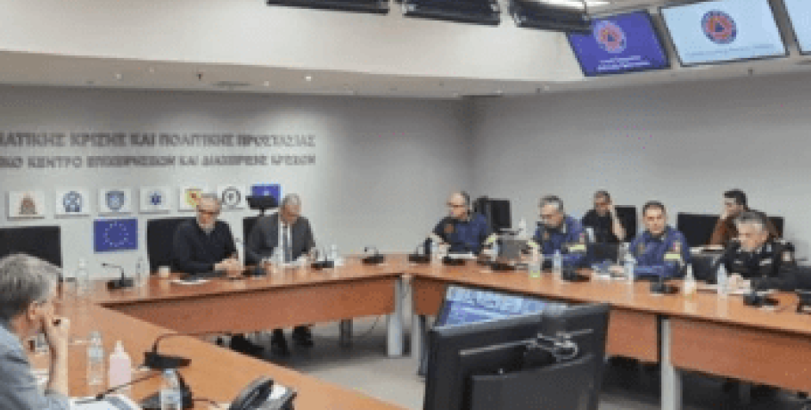 Πυροσβεστική: 394 κλήσεις στο Κέντρο Επιχειρήσεων λόγω της κακοκαιρίας