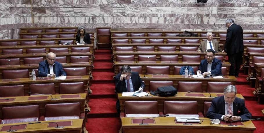 Αποχώρησε ο ΣΥΡΙΖΑ από την συνεδρίαση για τις παρακολουθήσεις στα γραφεία του ΚΚΕ το 2016