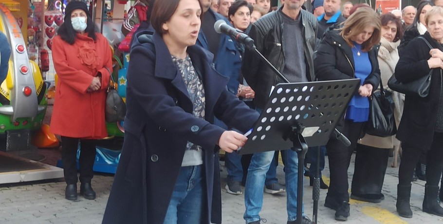 ΣΥΡΙΖΑ και ΠΑΣΟΚ Πέλλας στη συγκέντρωση για το Νοσοκομείο Γιαννιτσών - Έντονη η παρουσία του ΚΚΕ