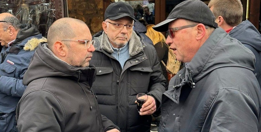 Ο Πρόεδρος του Δημοτικού Συμβουλίου Έδεσσας στην κοπή πίτας των Οικιστών