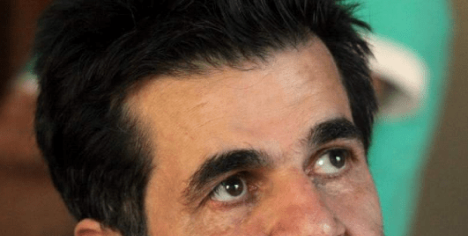 Ιράν: Ελεύθερος αφέθηκε ο σκηνοθέτης Τζαφάρ Παναχ