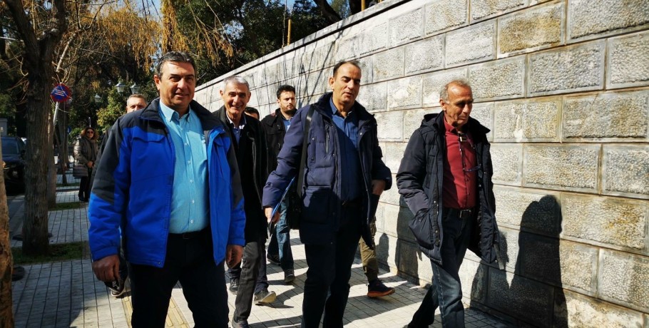 Μέσω Κοζάνης η απάντηση στους μπλοκατζήδες από το επιτελείο του Μαξίμου