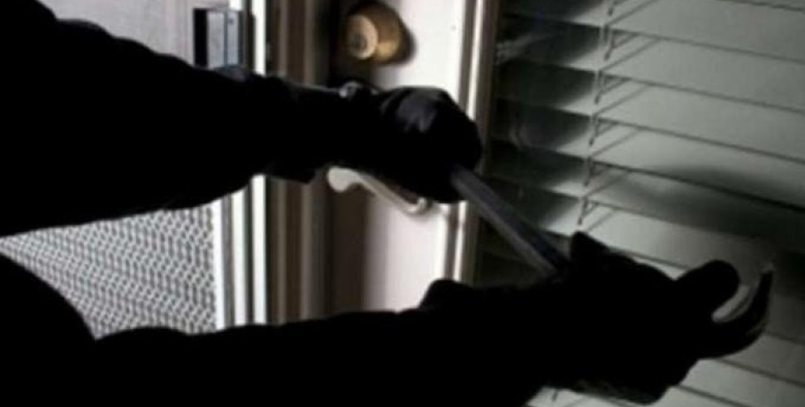 Απάνθρωπο: Ληστές ξυλοκόπησαν 83χρονο και άρπαξαν τα χρήματά του από το σπίτι