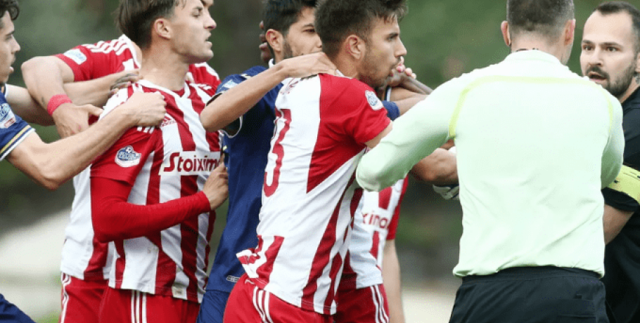 Ολυμπιακός Β': Αφαίρεση πέντε βαθμών από το τρέχον και το επόμενο πρωτάθλημα για την αποχώρηση στο ματς με την Athens Kallithea