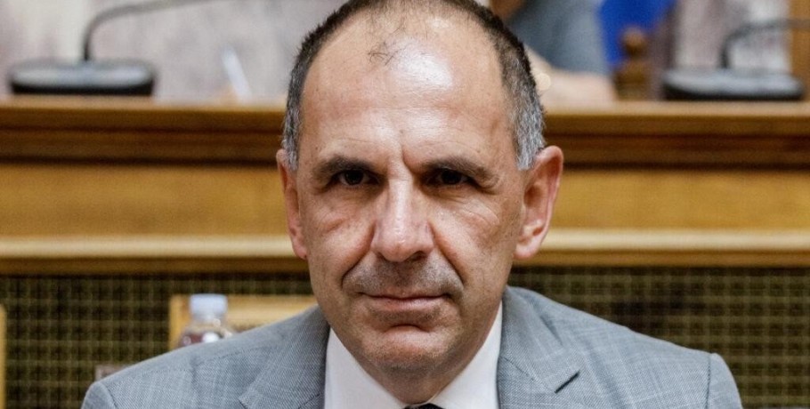 Ο Γιώργος Γεραπετρίτης αναλαμβάνει το υπουργείο Μεταφορών